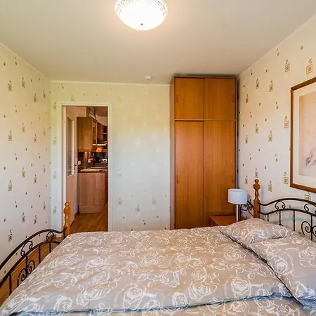 Beachside With Balcony Apartment Parnu